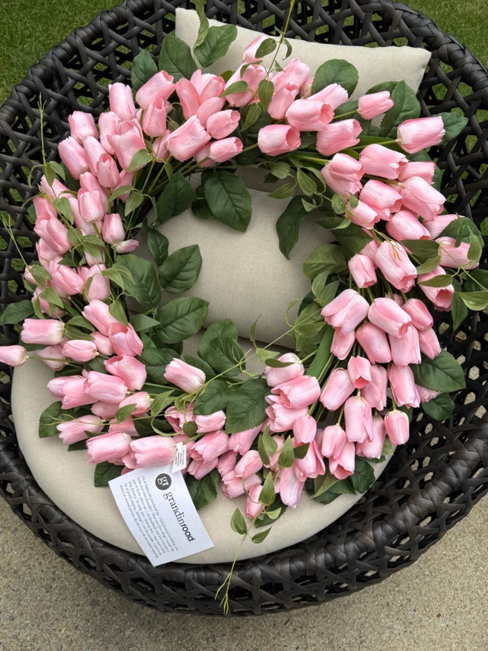 Grandin Road Pink Tulip Floral Wreath - NWT - Picture 9 of 16
